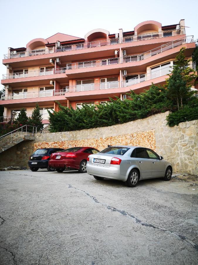 Complex Karia IV Apartment Cavarna Exterior foto